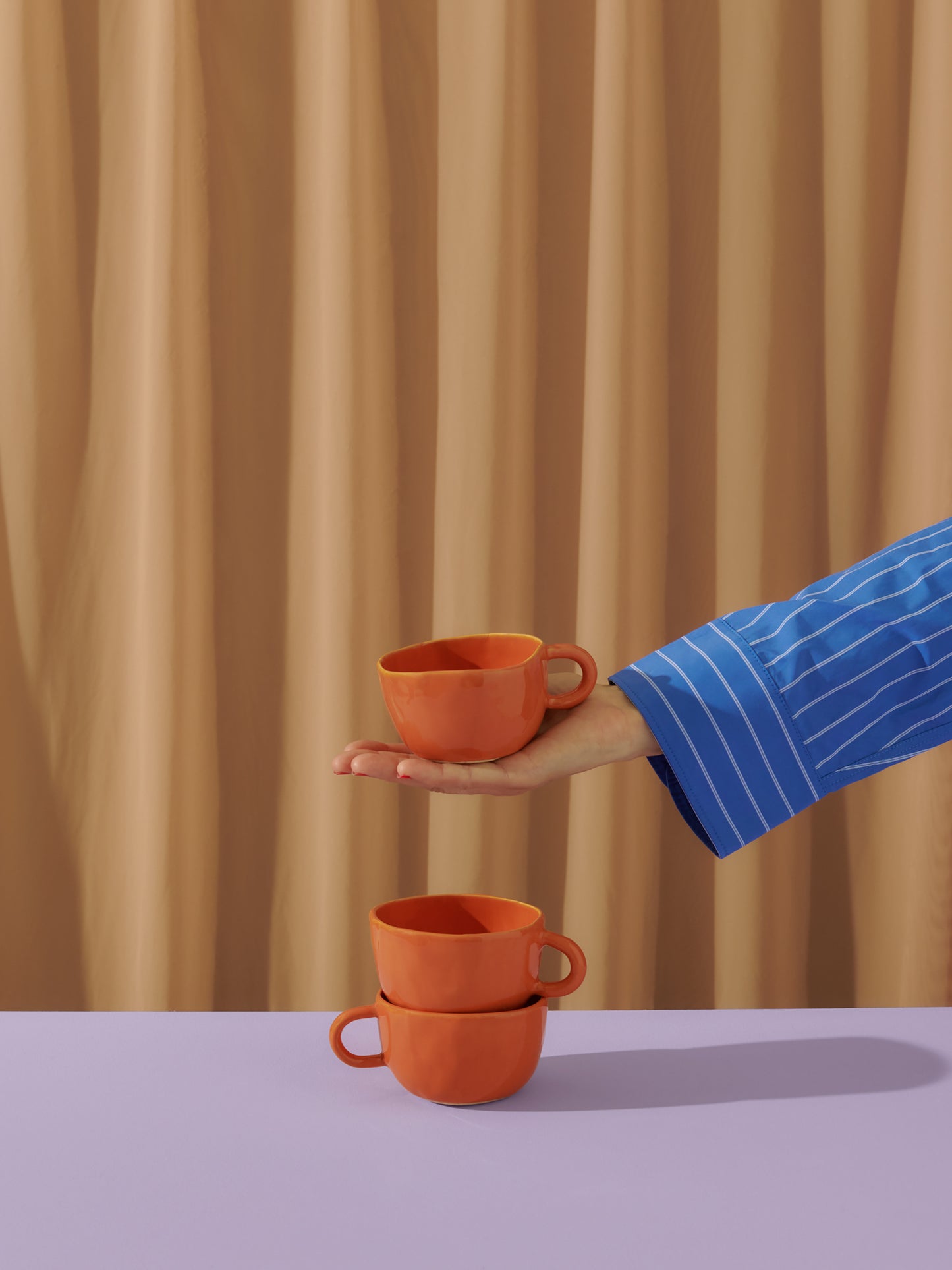 Wonky cups - Electric Blue