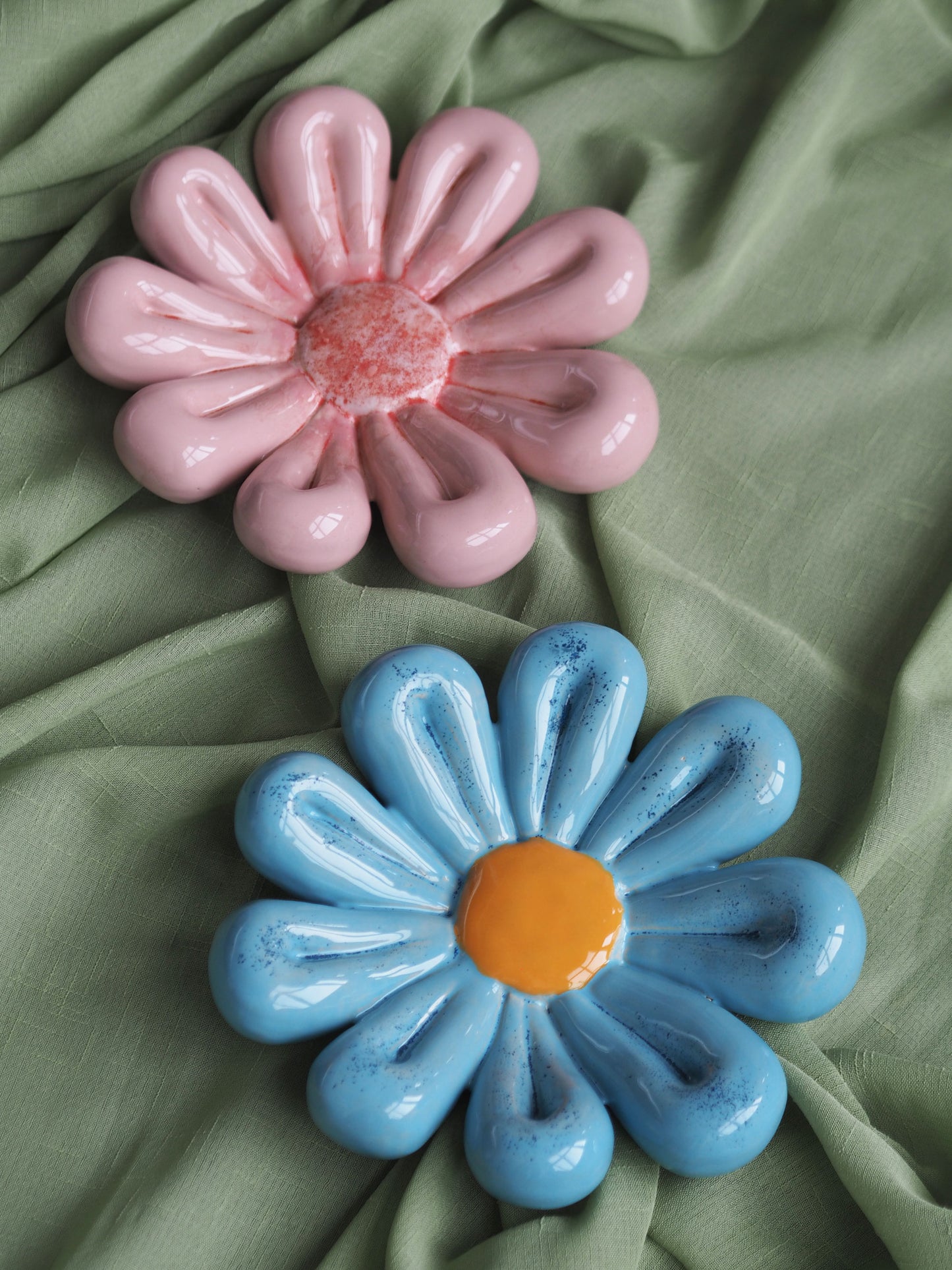 Wall Flower - Lemmikki