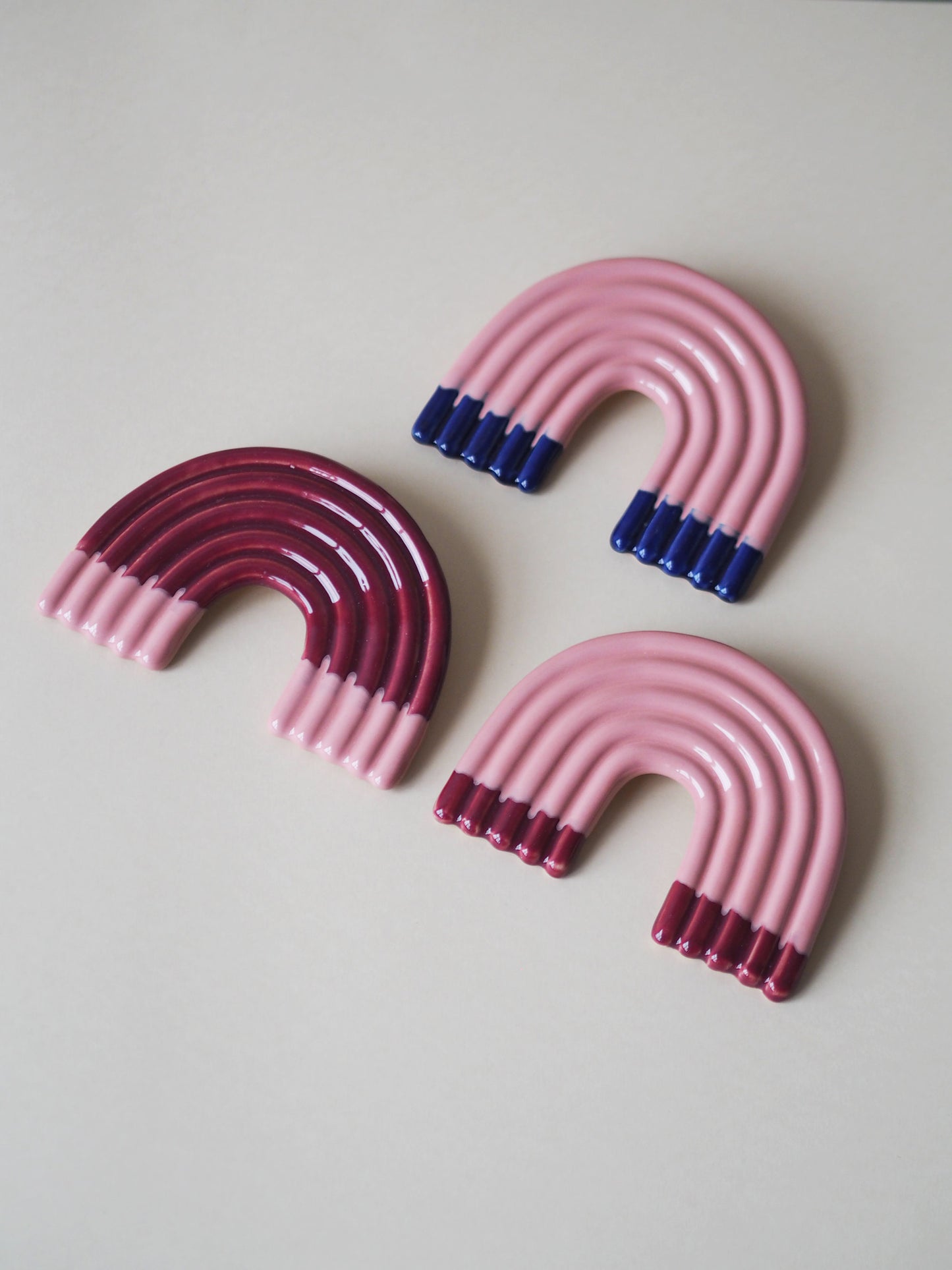 Rainbow Wall Sculpture - Mustikka dippi 1
