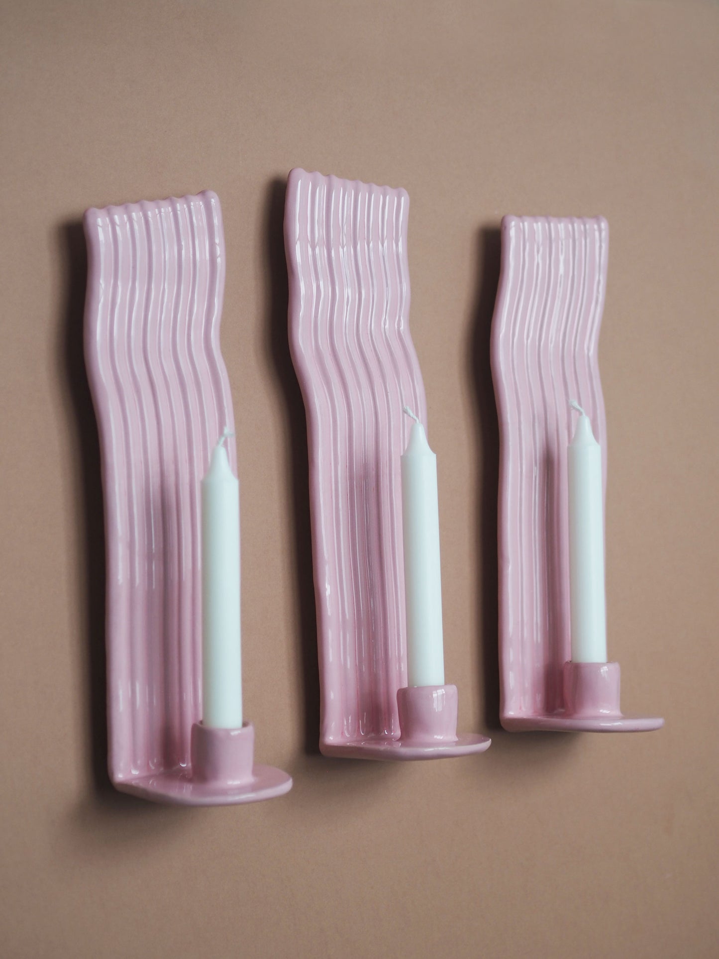 Wavy Candle Holder Soft Pink, model no, 1