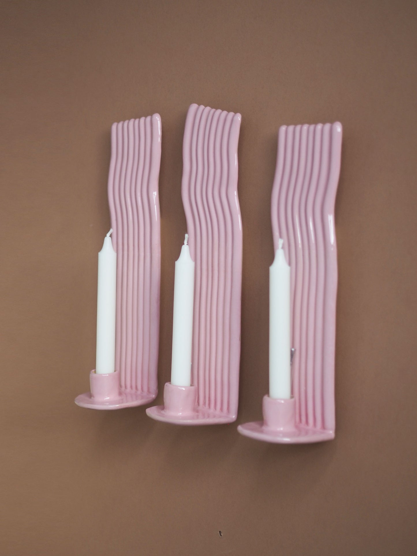 Wavy Candle Holder Soft Pink, model no, 1