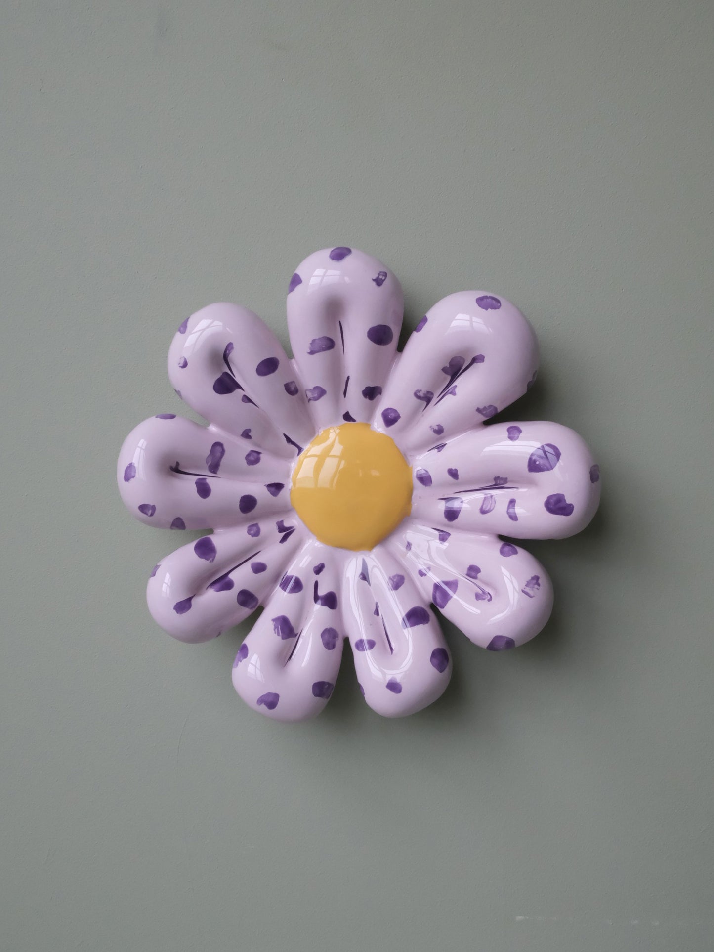 Wall Flower - Lilac Dots