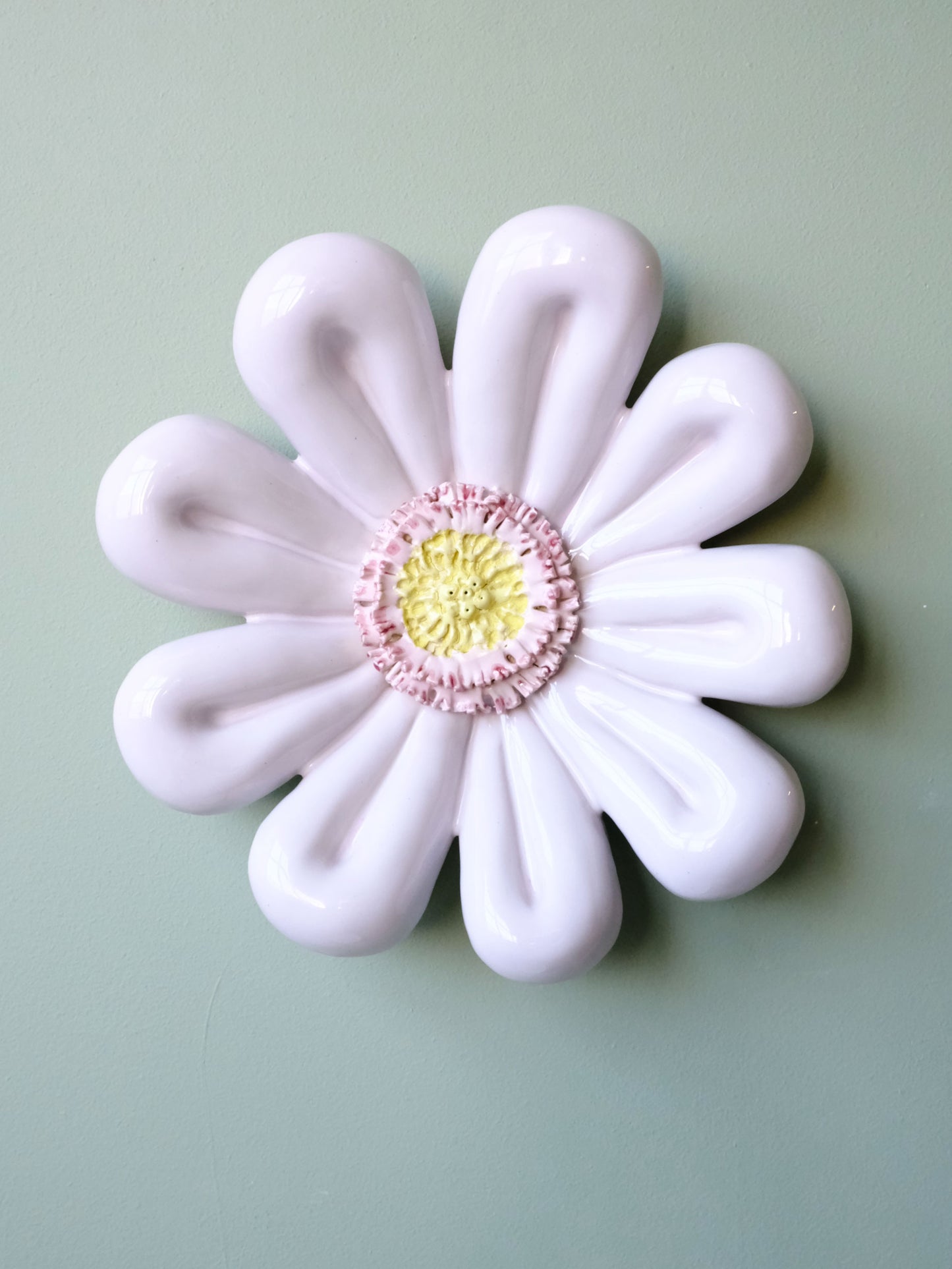 Wall Flower - Hanami