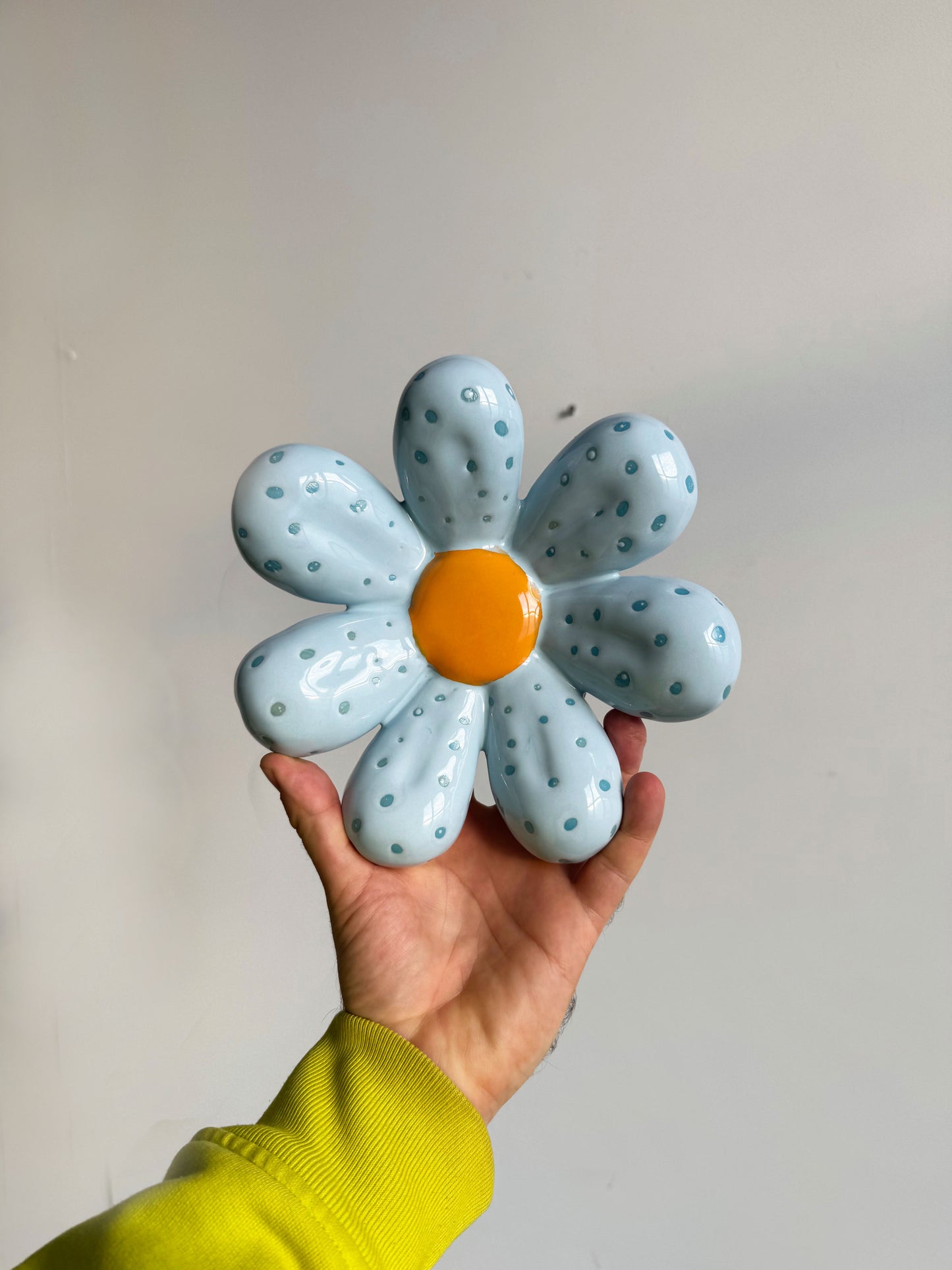 Wall Flower Mini - Forget Me Not Dots