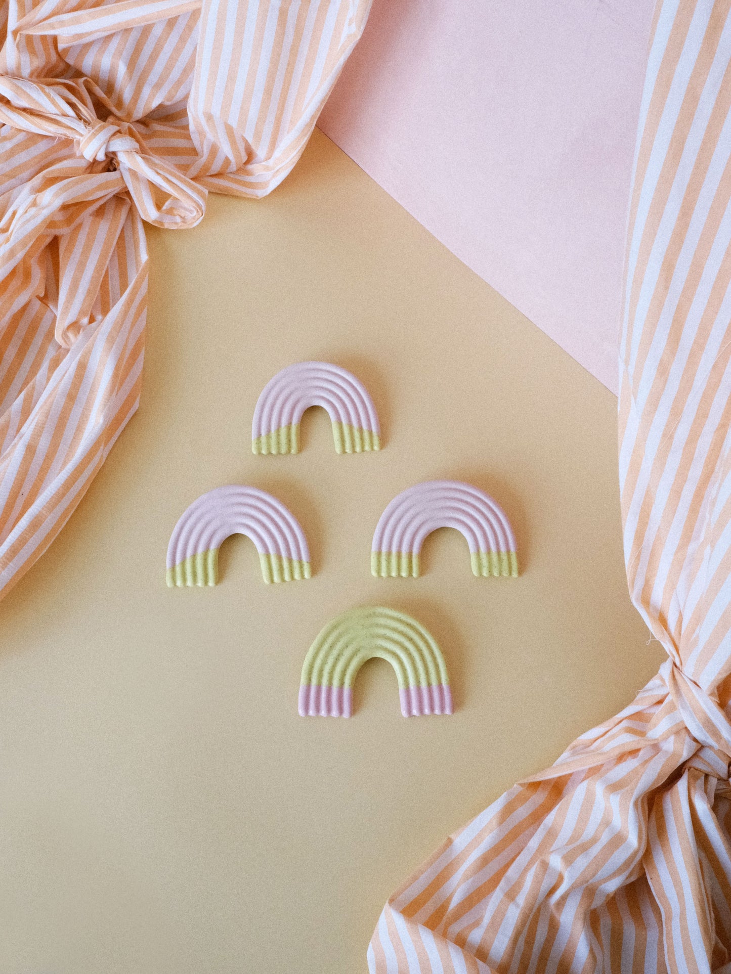 Rainbow Wall Sculpture - Mat Pink Kiwi Dip no 1