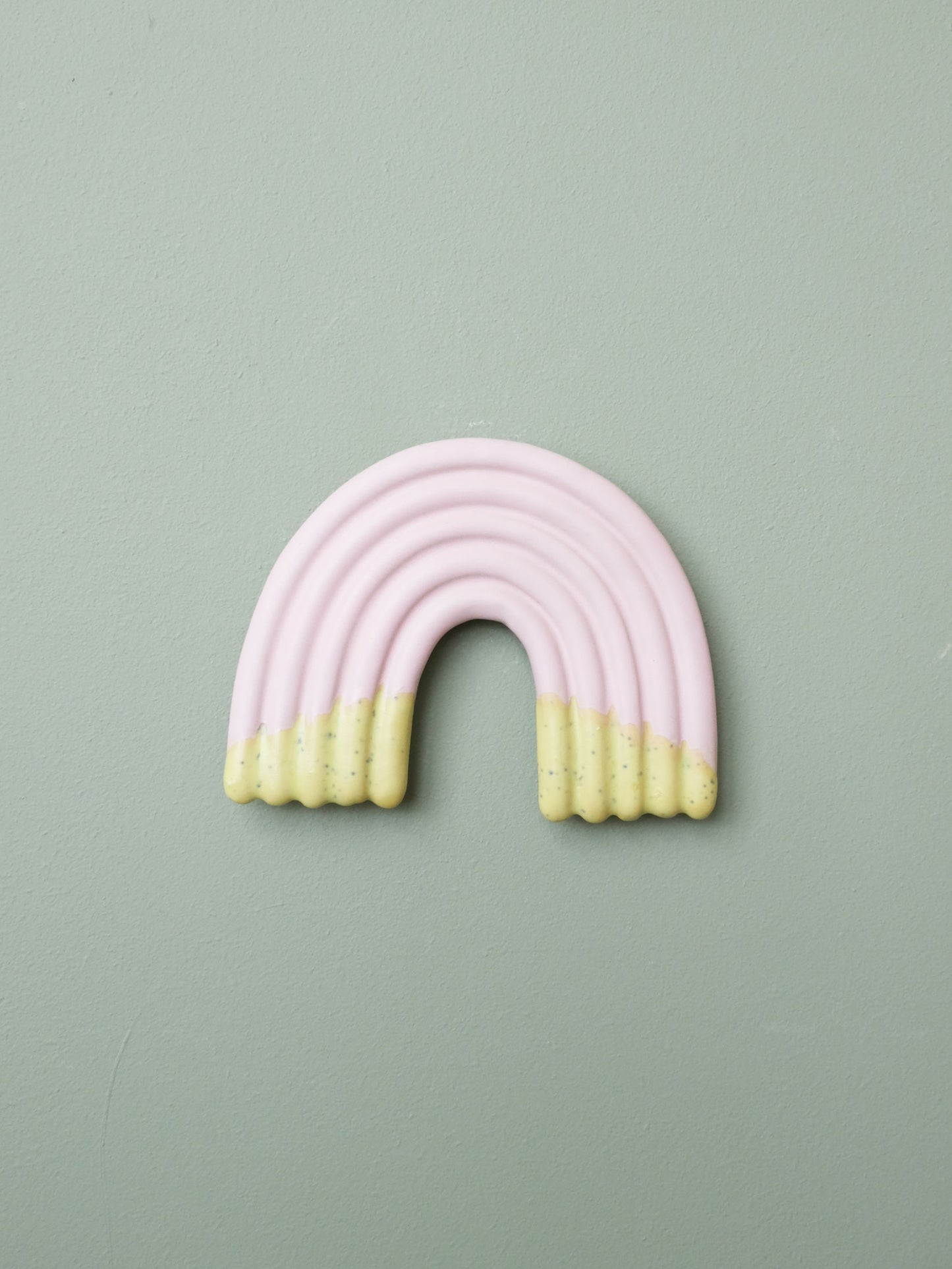 Rainbow Wall Sculpture - Mat Pink Kiwi Dip no 1