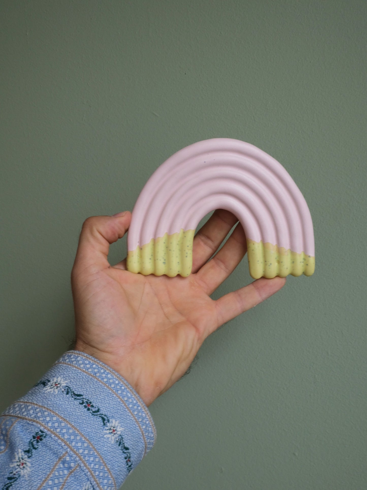Rainbow Wall Sculpture - Mat Pink Kiwi Dip no 2