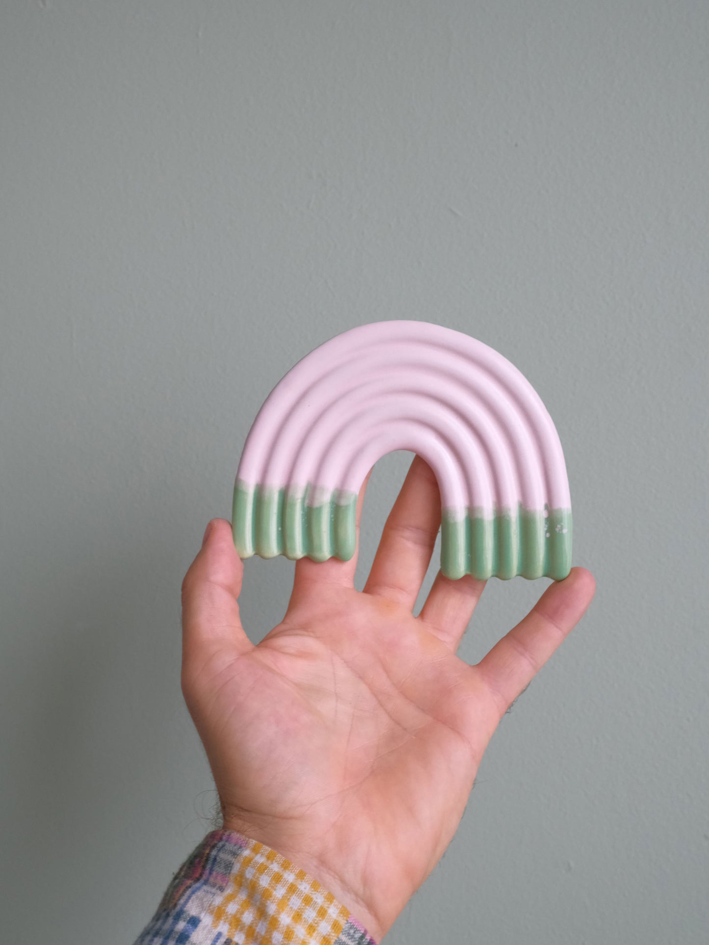 Rainbow Wall Sculpture - Ruusutarha matta
