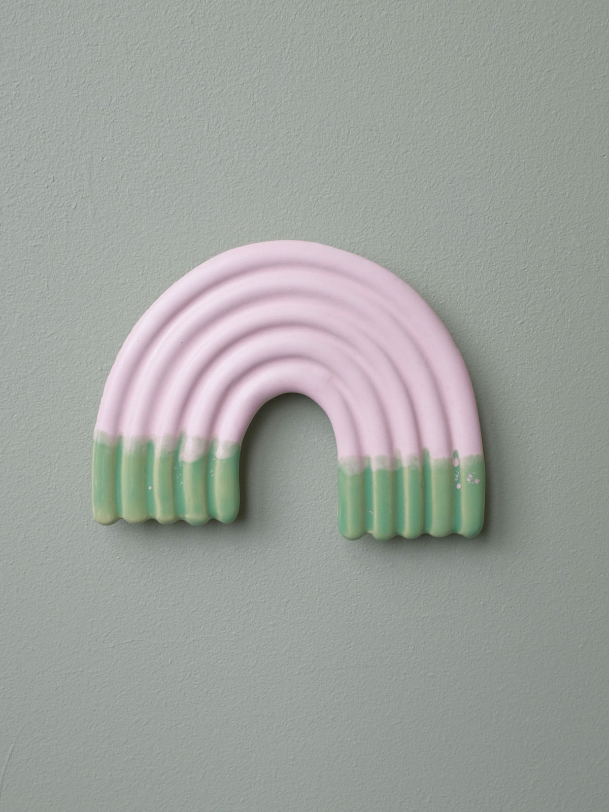 Rainbow Wall Sculpture - Ruusutarha matta