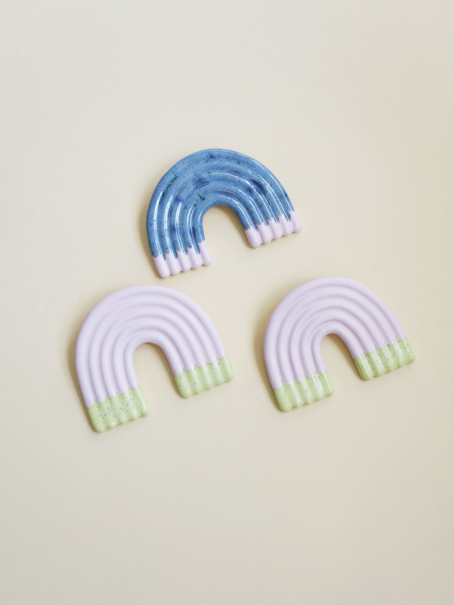 Rainbow Wall Sculpture - Mat Pink Kiwi Dip no 1