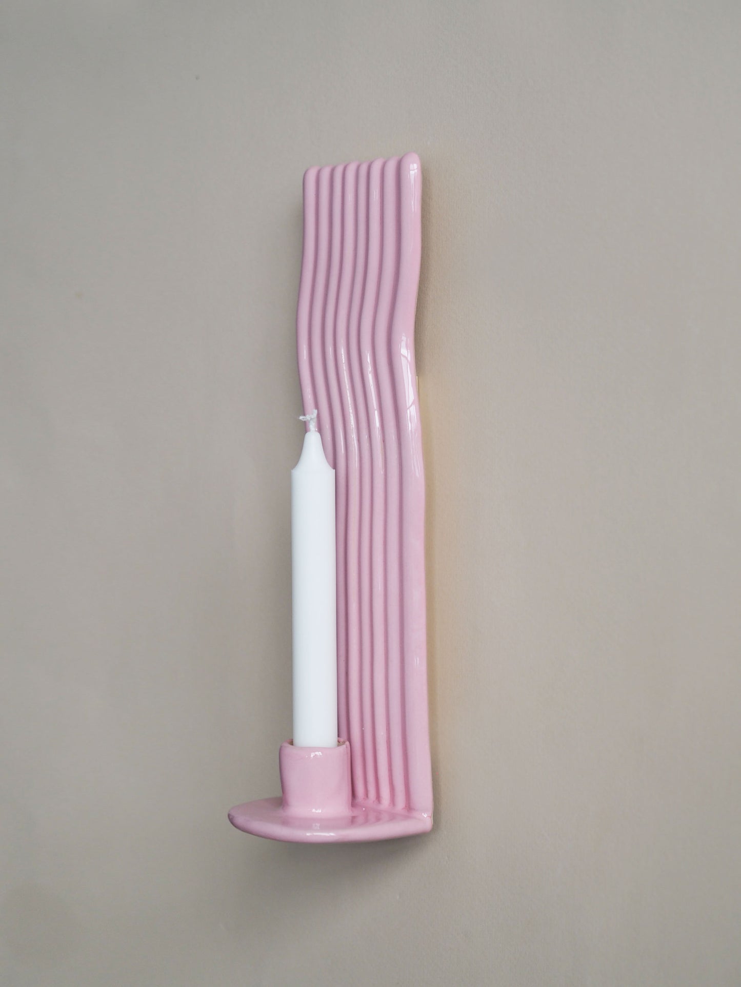 Wavy Candle Holder Soft Pink, model no, 1